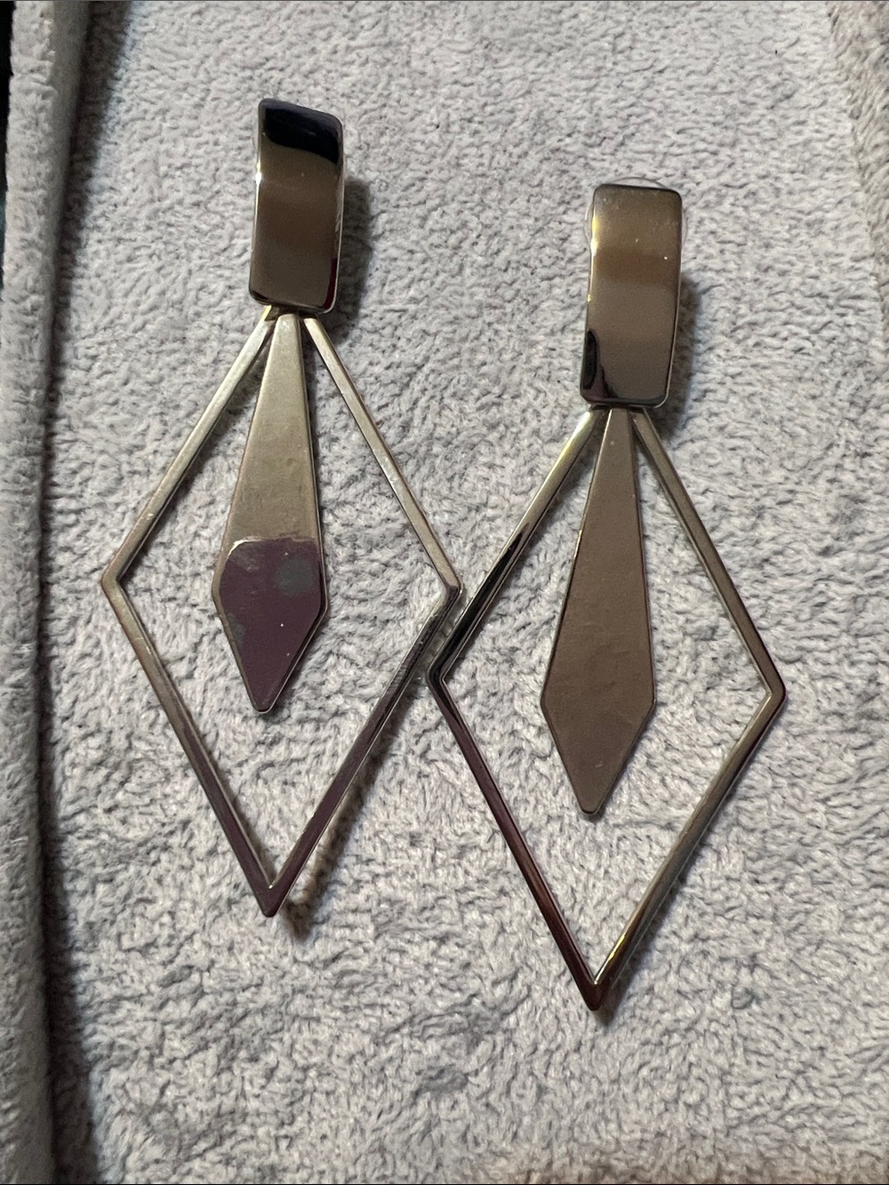 Geometric Silver Drop Earrings — Polished Rhombus Design